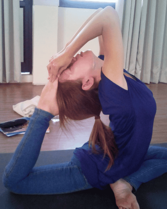 Contraindications of Rajkapotasana (Pigeon Pose)